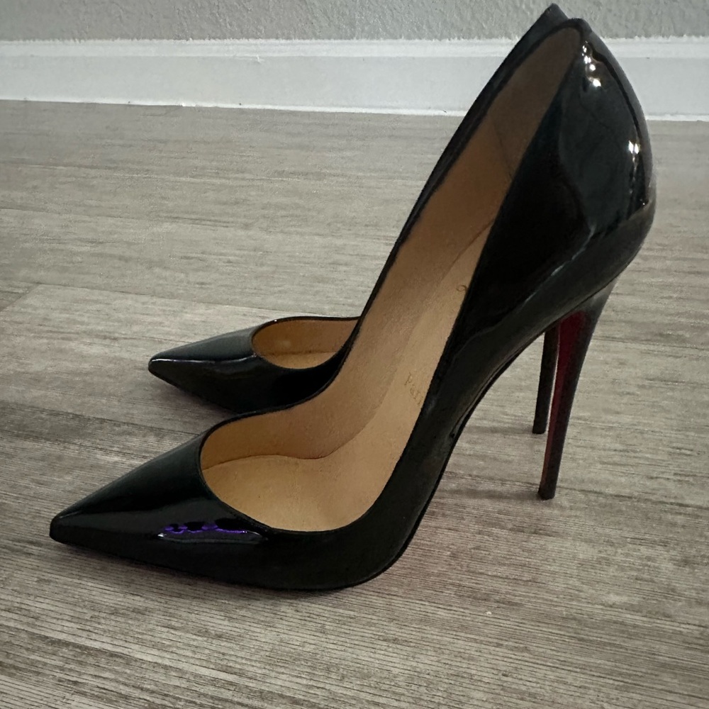 Christian Louboutin Kate